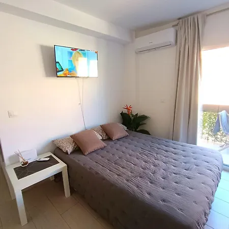 Appartamento With Pool Benalmádena